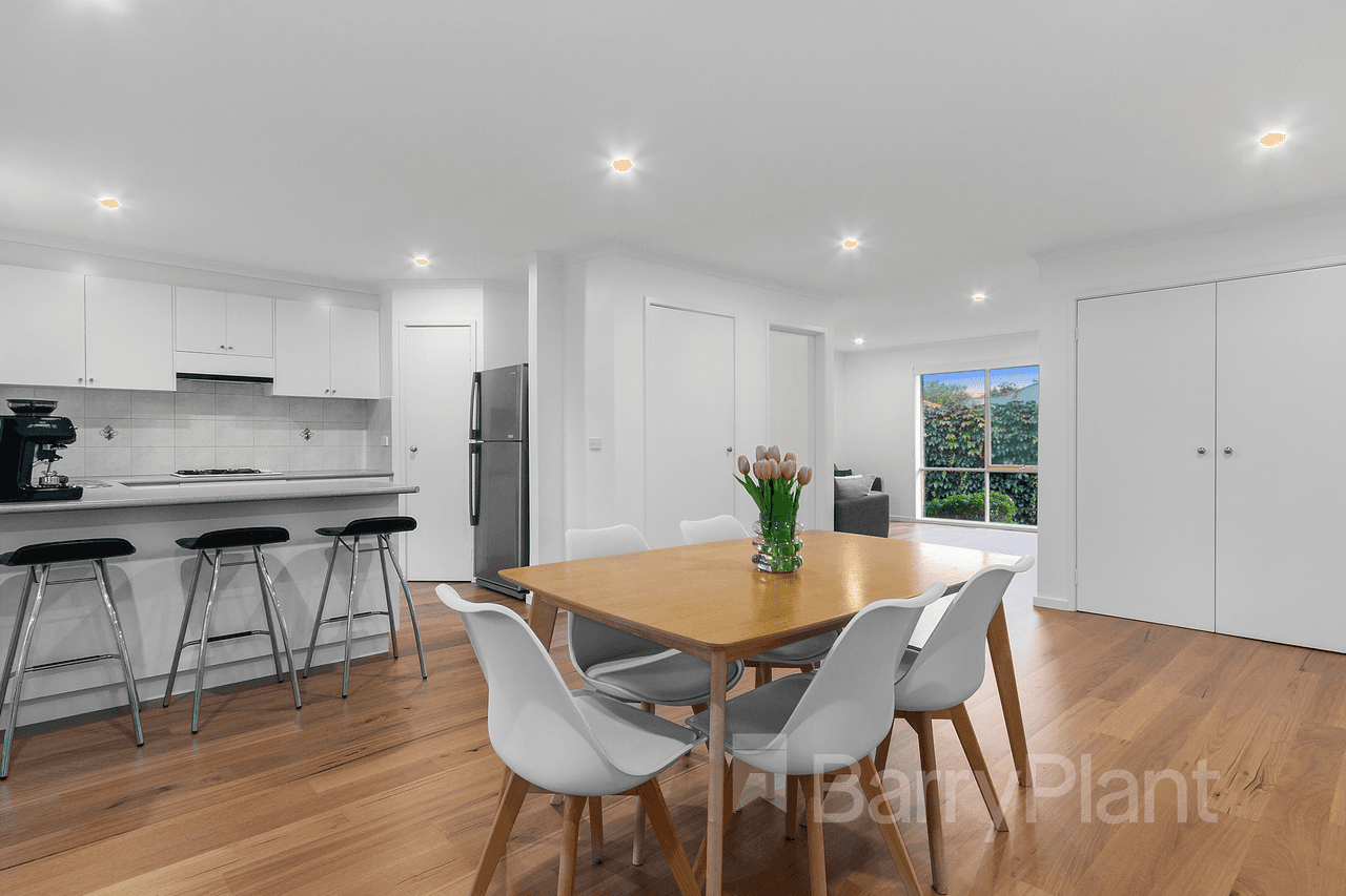 2/37 Austin Street, Ferntree Gully, VIC 3156