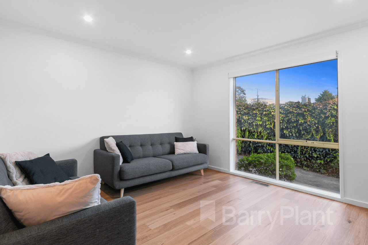 2/37 Austin Street, Ferntree Gully, VIC 3156