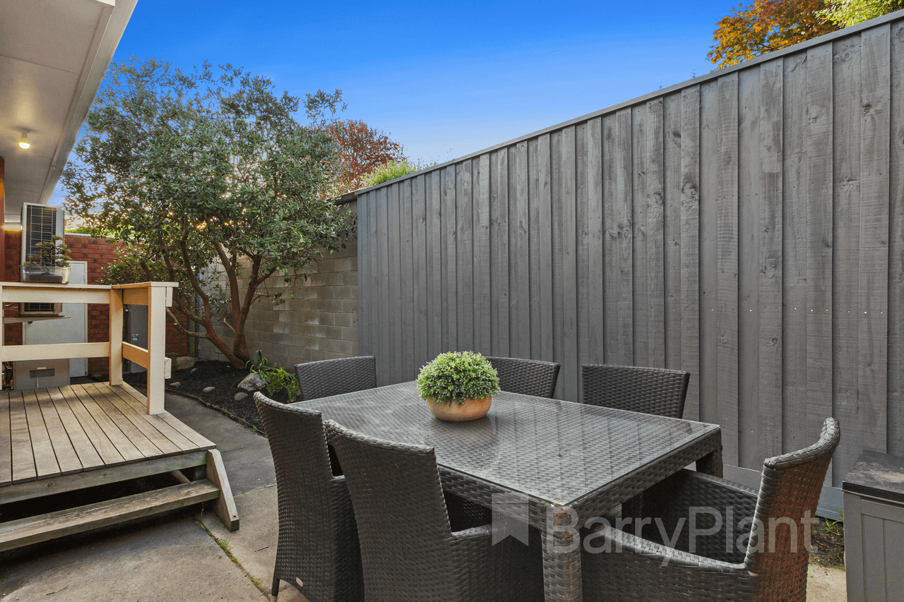 2/37 Austin Street, Ferntree Gully, VIC 3156