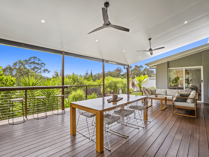 38 McAuley Parade, PACIFIC PINES, QLD 4211