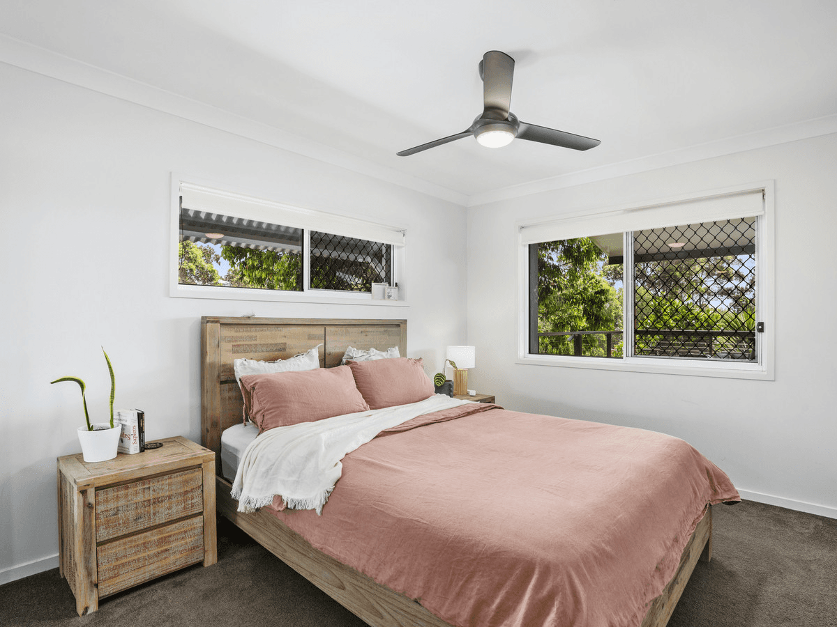 38 McAuley Parade, PACIFIC PINES, QLD 4211