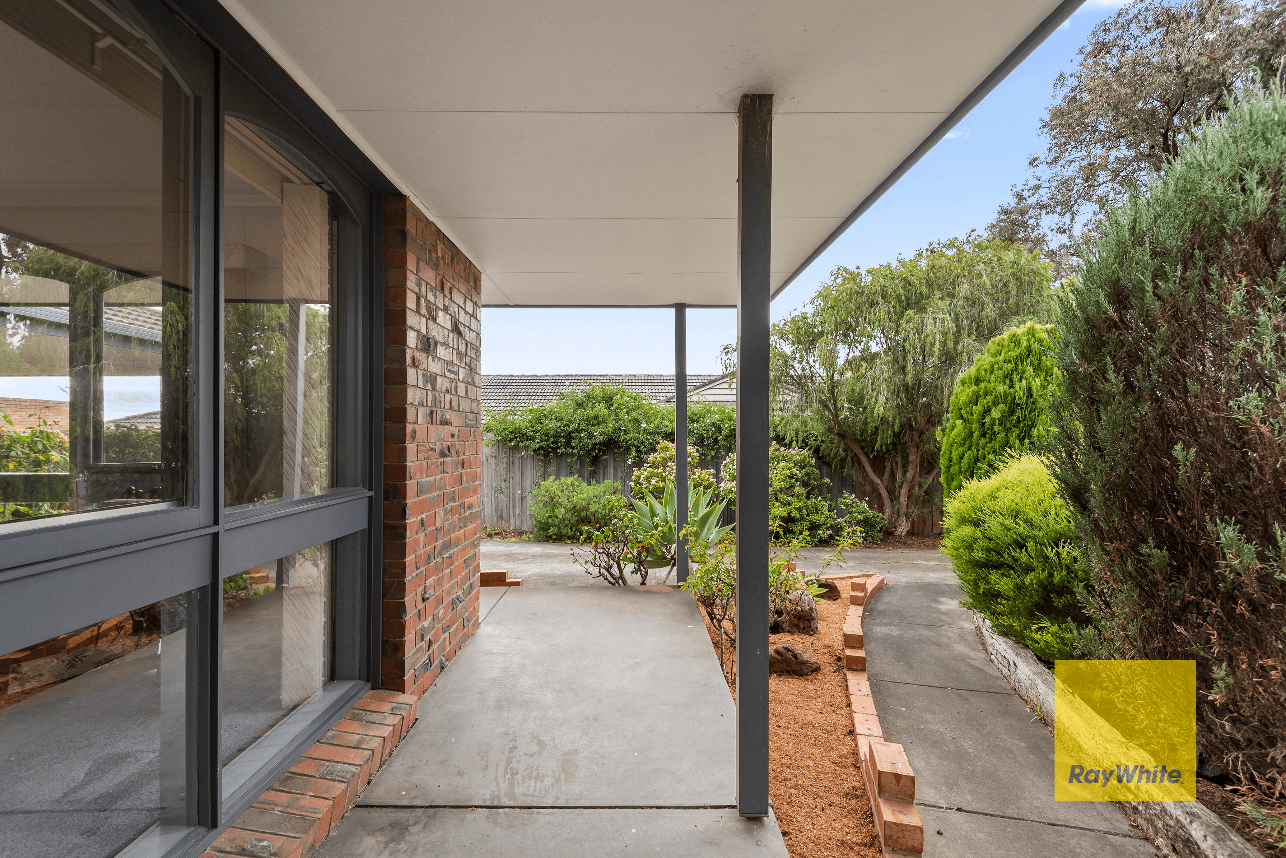 6 Dampier Court, GROVEDALE, VIC 3216