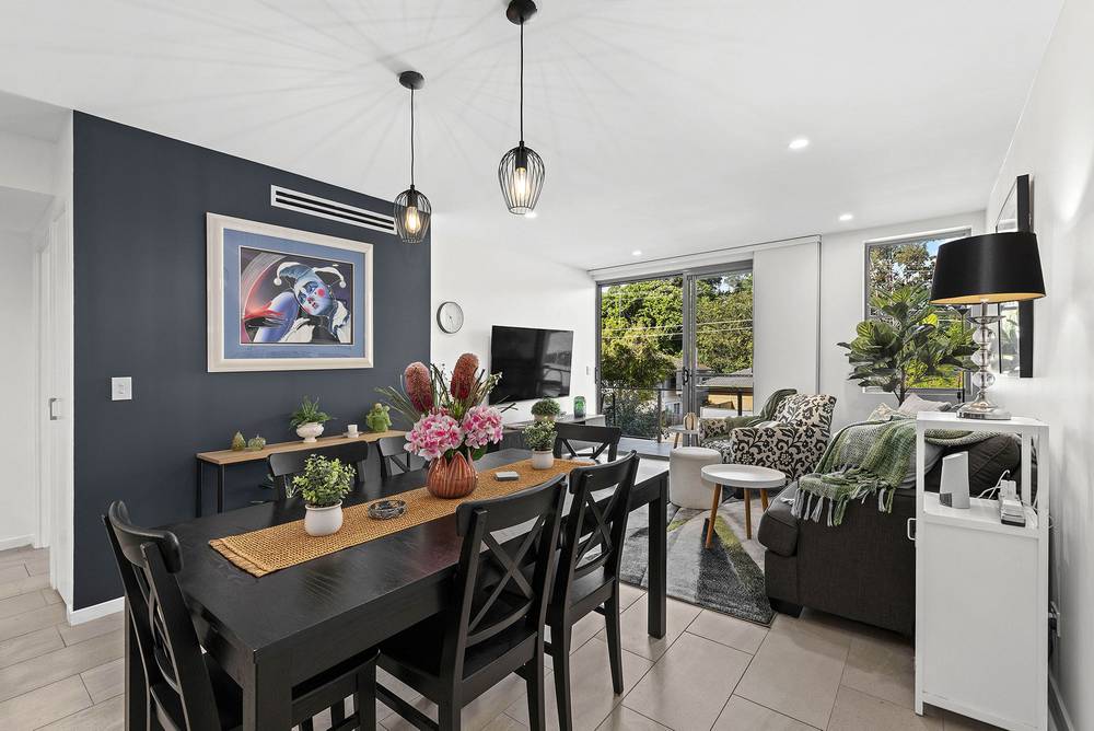 8/15 Roseglen Street, GREENSLOPES, QLD 4120