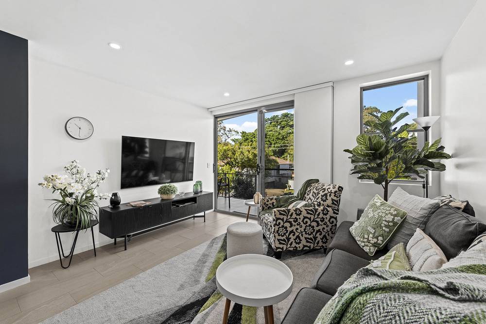 8/15 Roseglen Street, GREENSLOPES, QLD 4120