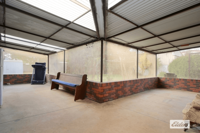 11 Bristol Court, Corowa, NSW 2646