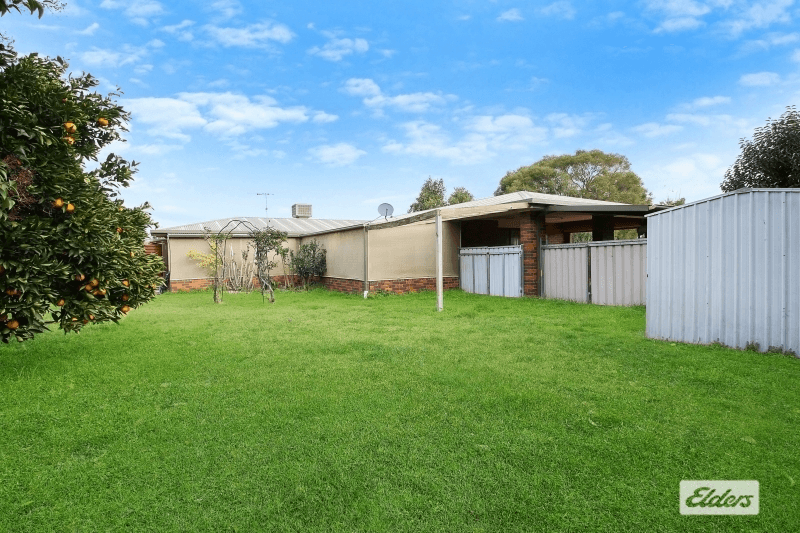 11 Bristol Court, Corowa, NSW 2646