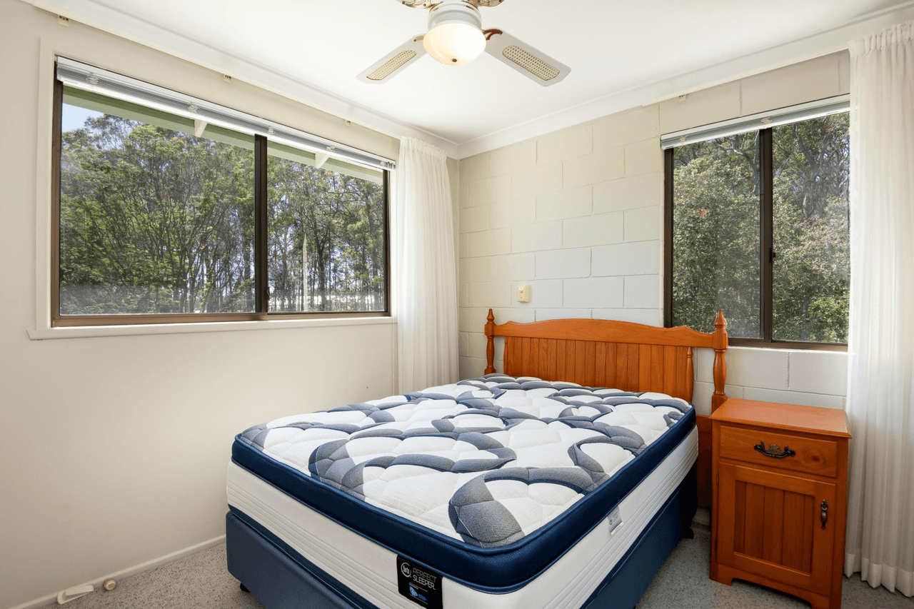 8 St Andrews Drive, WOOLGOOLGA, NSW 2456