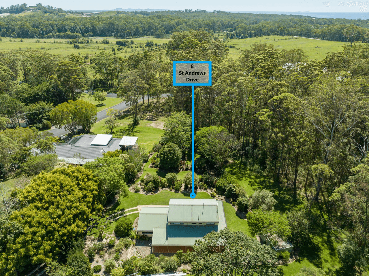 8 St Andrews Drive, WOOLGOOLGA, NSW 2456