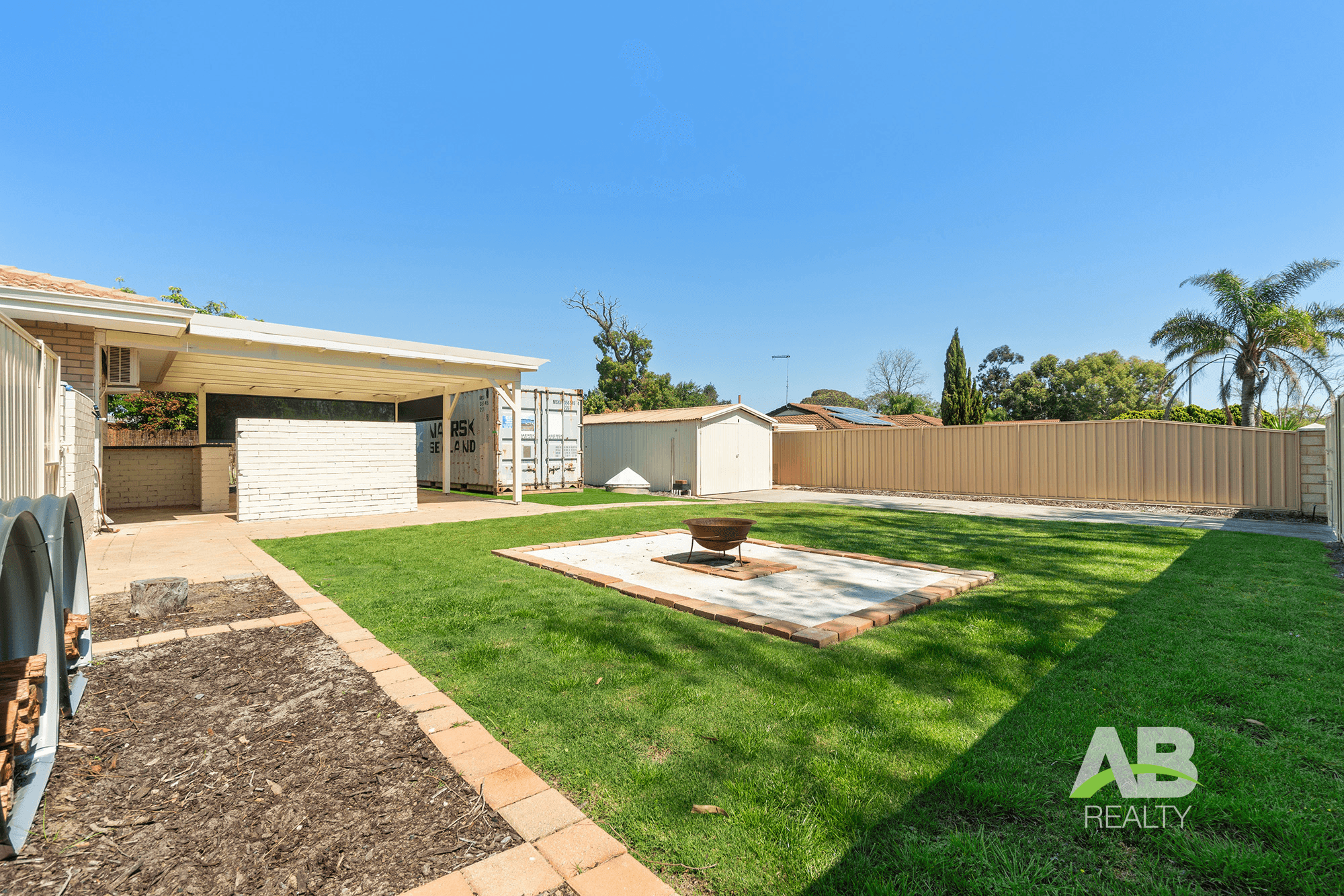 2 Toronto Place, WANNEROO, WA 6065