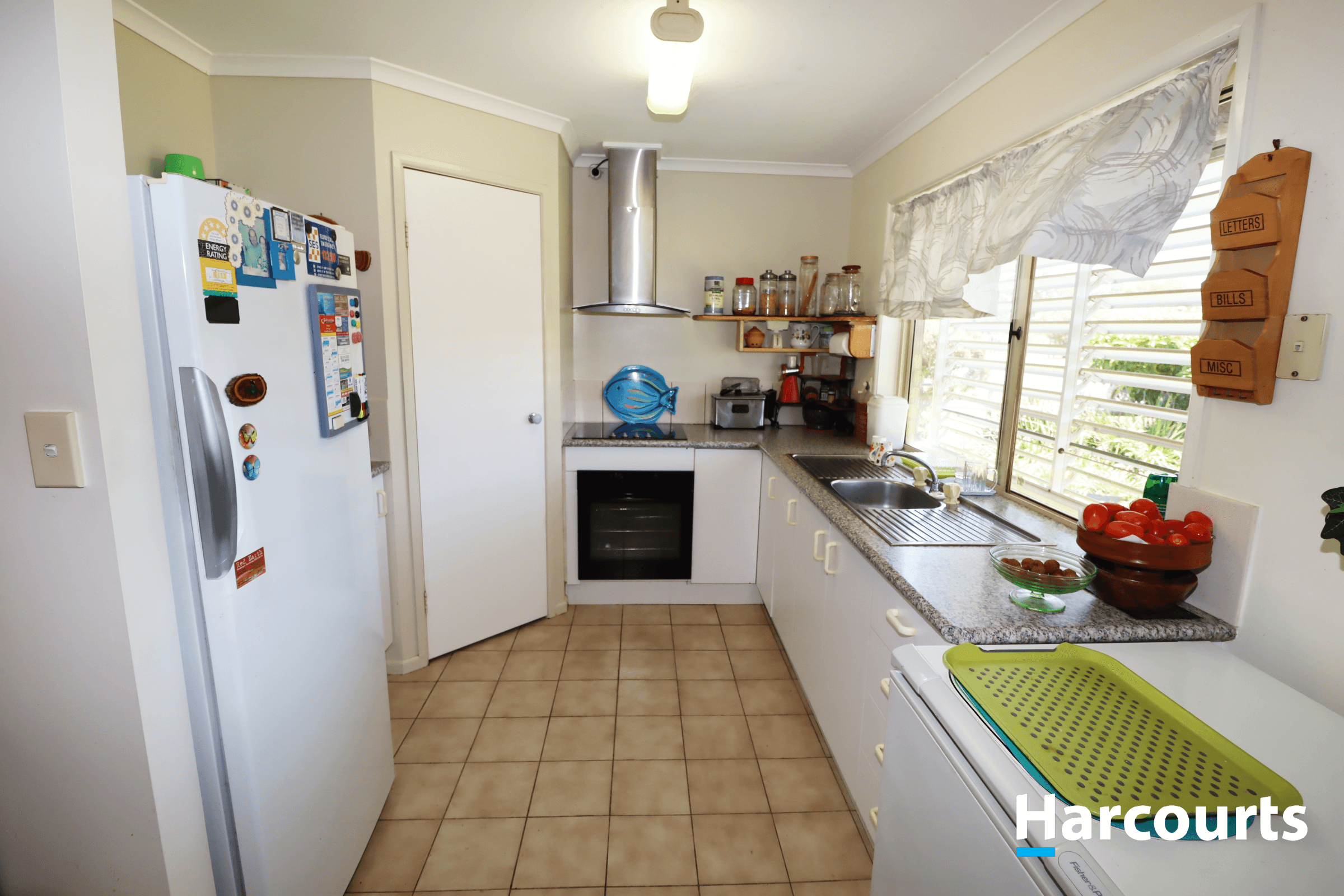 11 Smith Street, BUXTON, QLD 4660