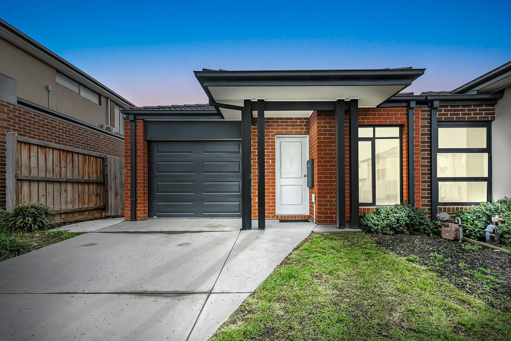 6 Solsbury Crescent, KEYSBOROUGH, VIC 3173
