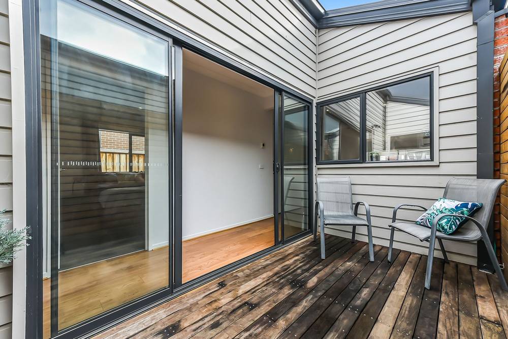 6 Solsbury Crescent, KEYSBOROUGH, VIC 3173