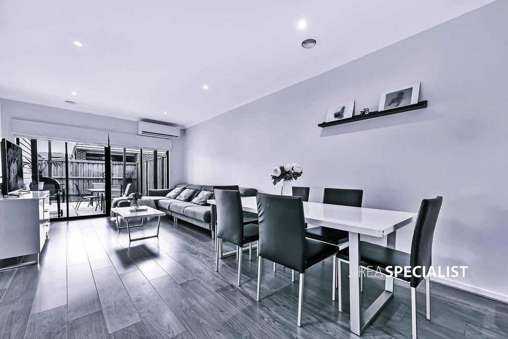 6 Solsbury Crescent, KEYSBOROUGH, VIC 3173