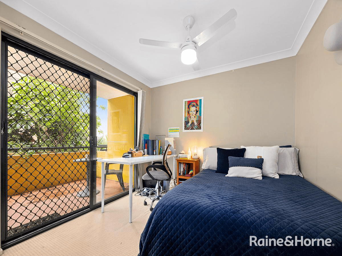 1/45 Riverview Terrace, INDOOROOPILLY, QLD 4068