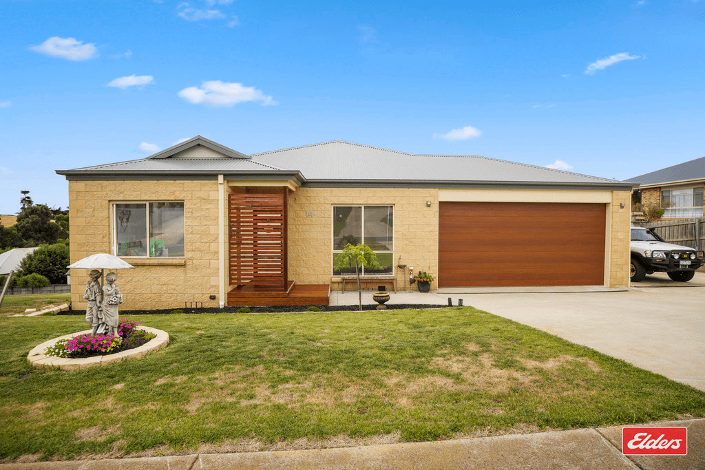 14 Eccles Way, LEONGATHA, VIC 3953