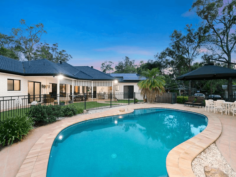 199 Avalon Road, SHELDON, QLD 4157