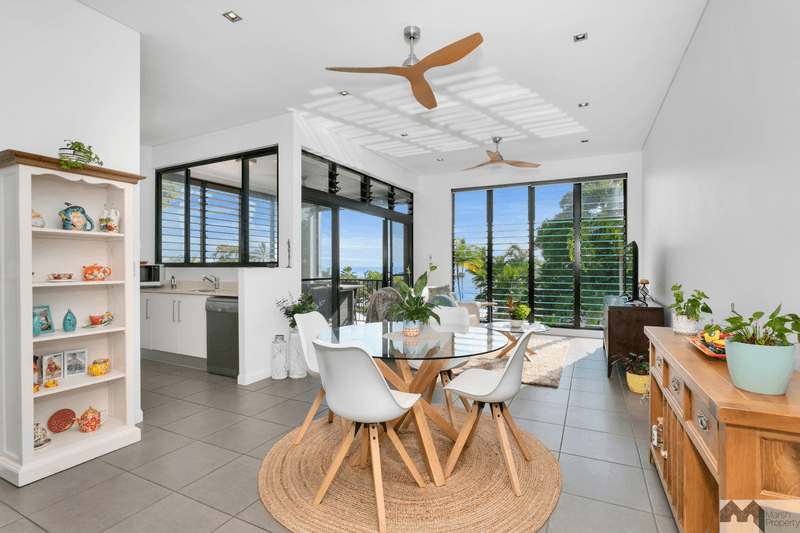 1/32 Moore Street, Trinity Beach, QLD 4879