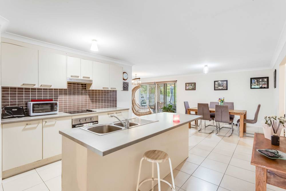 27 Lanita Chase, Morayfield, QLD 4506