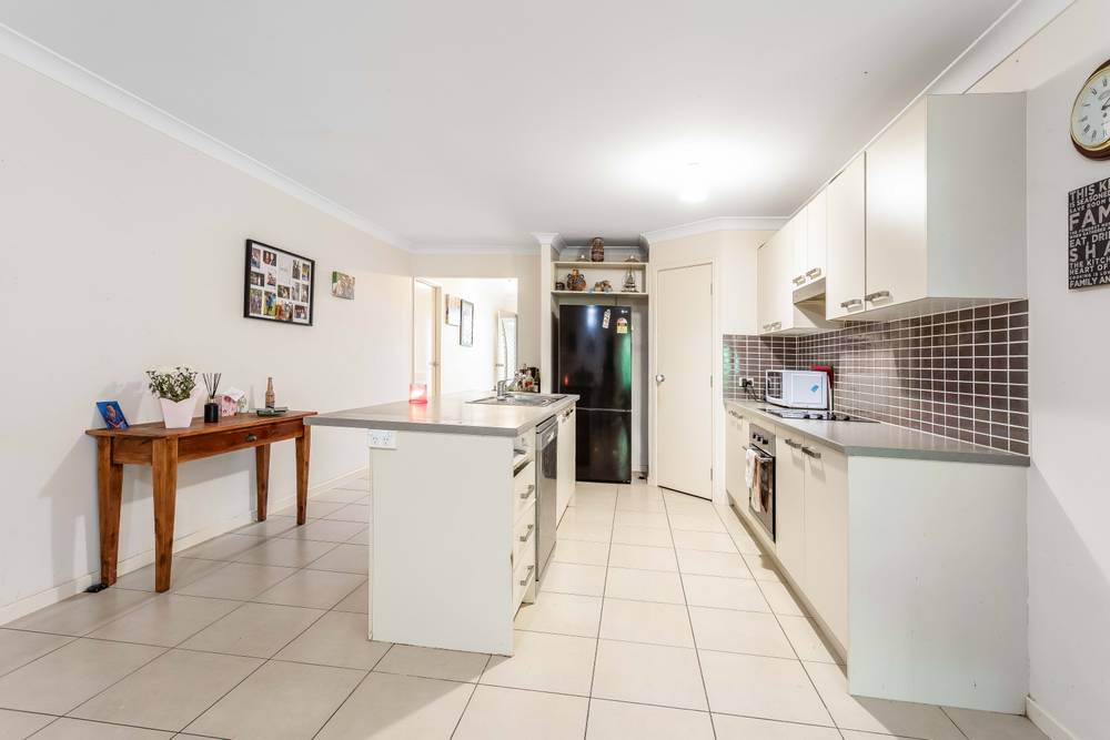 27 Lanita Chase, Morayfield, QLD 4506