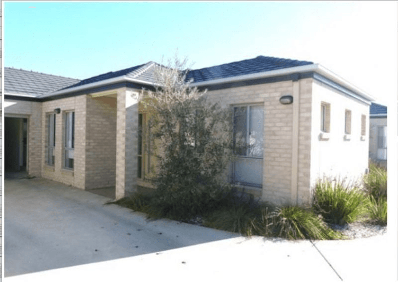 Unit 2/109 Sobroan Street, Shepparton, VIC 3630