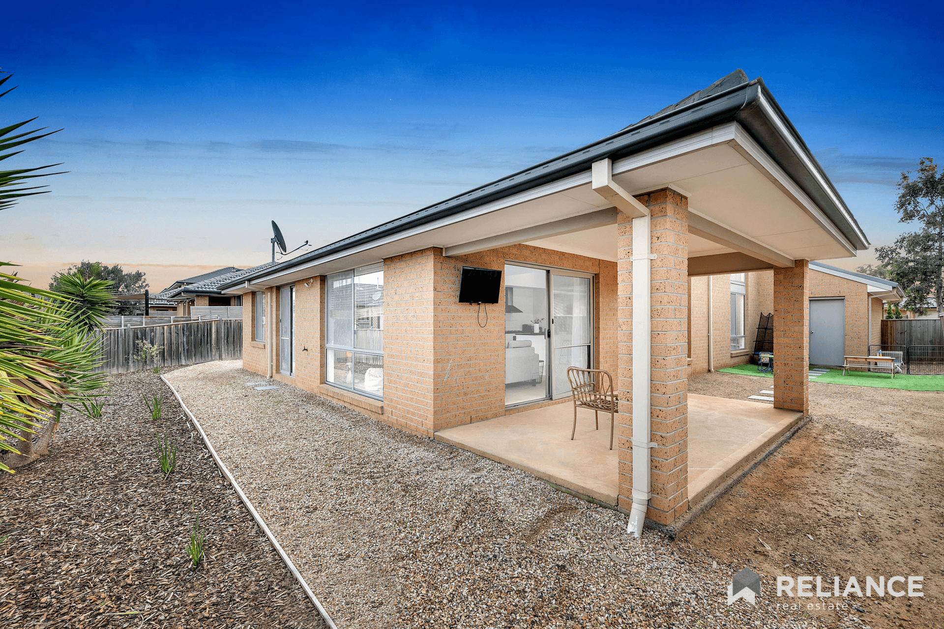 89 Beachview Parade, Sanctuary Lakes, VIC 3030