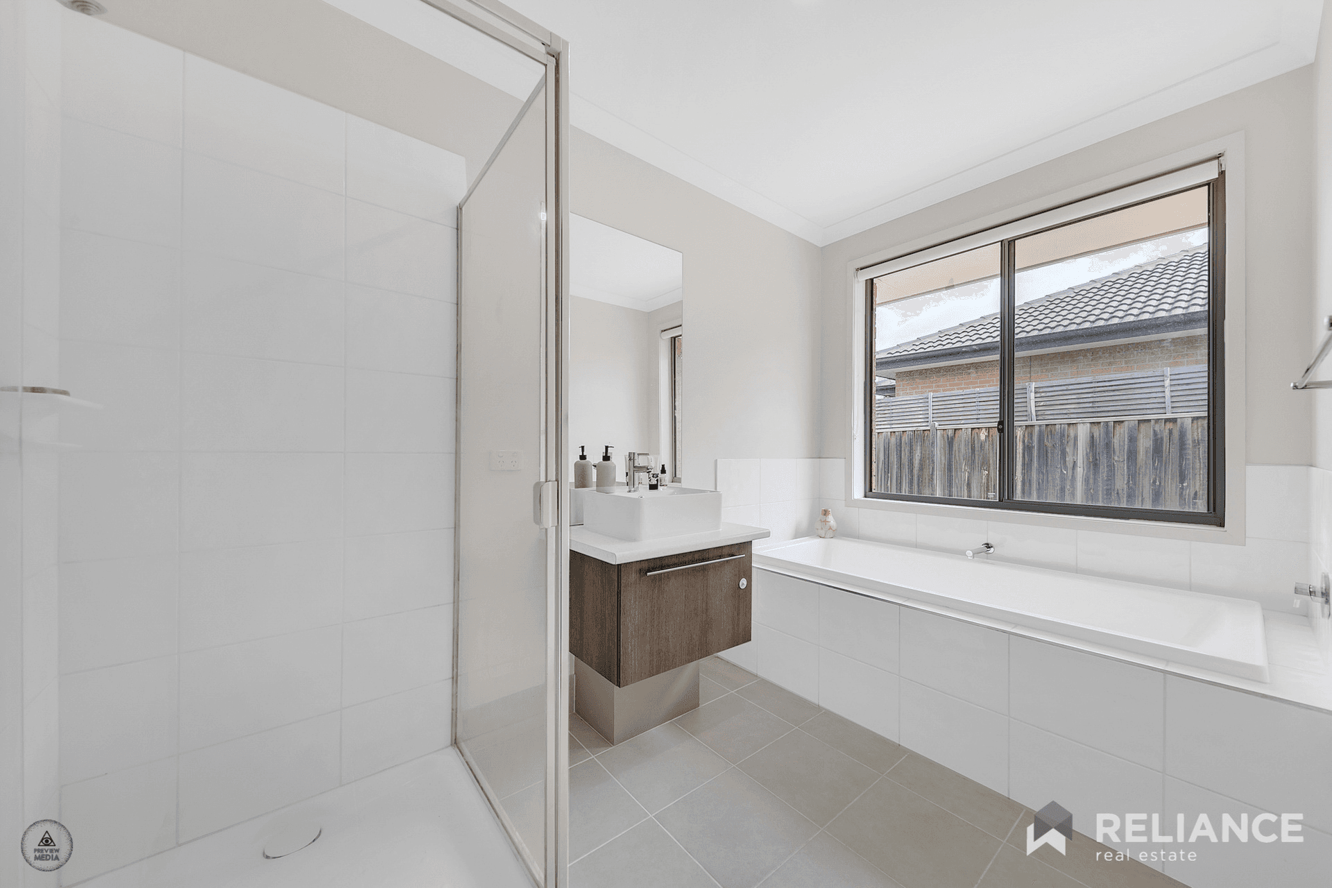 89 Beachview Parade, Sanctuary Lakes, VIC 3030