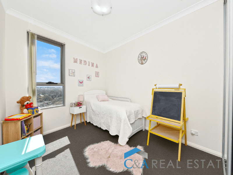 98/1 Browne Parade, LIVERPOOL, NSW 2170