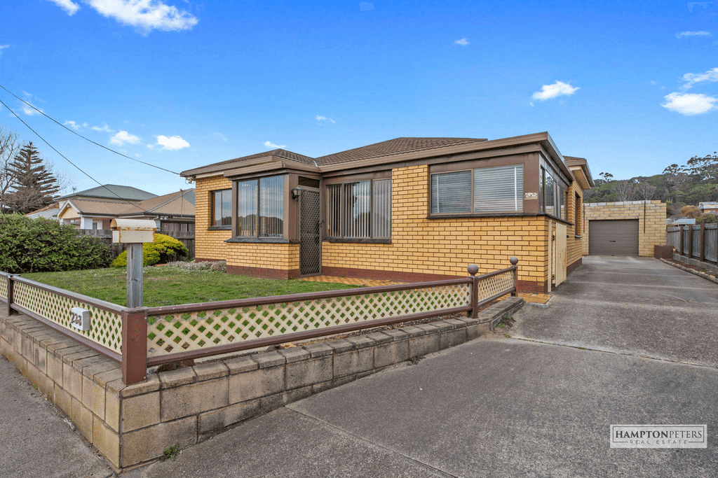 233 Bass Highway, COOEE, TAS 7320