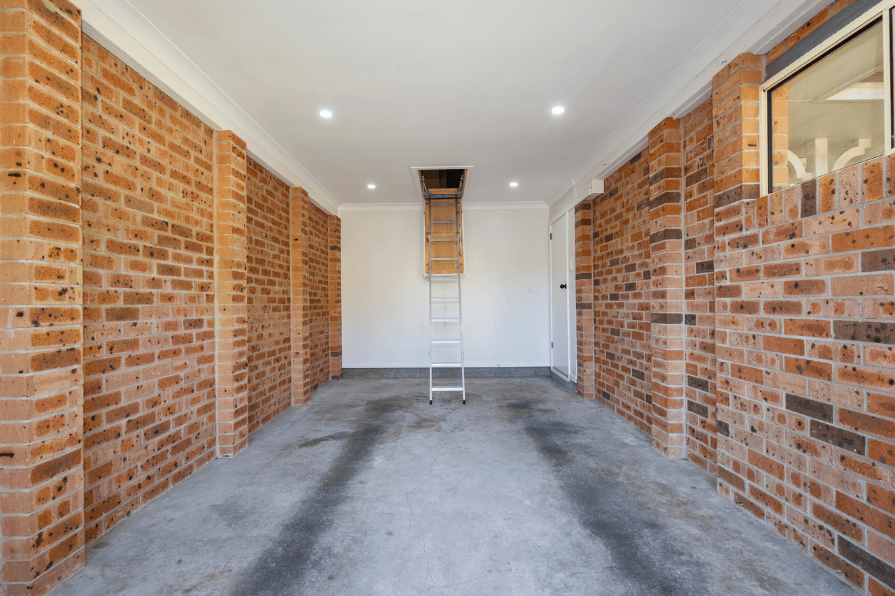 2/11 Wall Close, CHARLESTOWN, NSW 2290