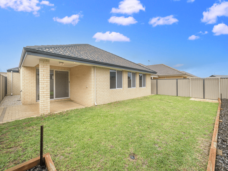 37 Terracina Parkway, PIARA WATERS, WA 6112