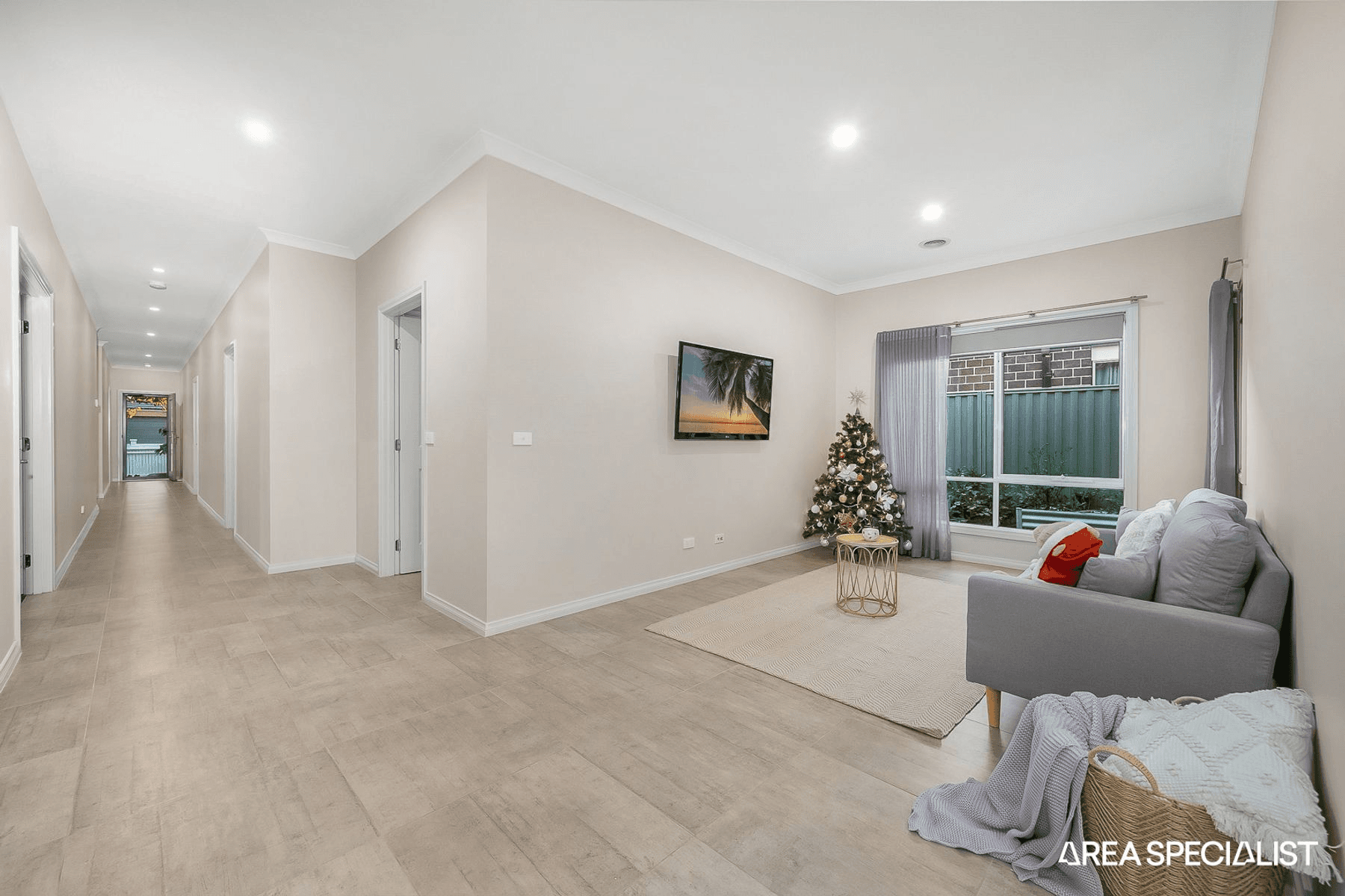 5 Cortula Road, Cranbourne East, VIC 3977