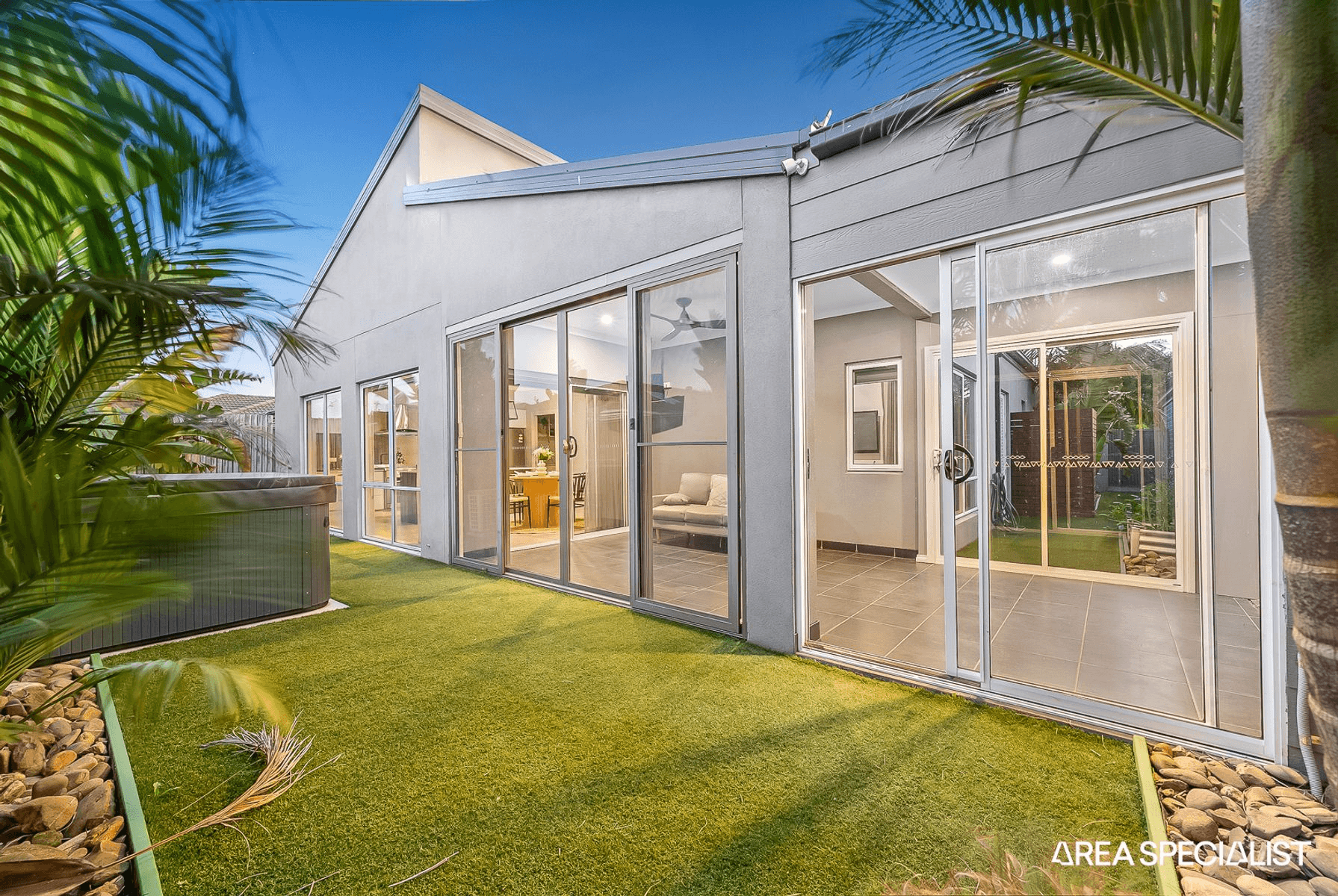 5 Cortula Road, Cranbourne East, VIC 3977