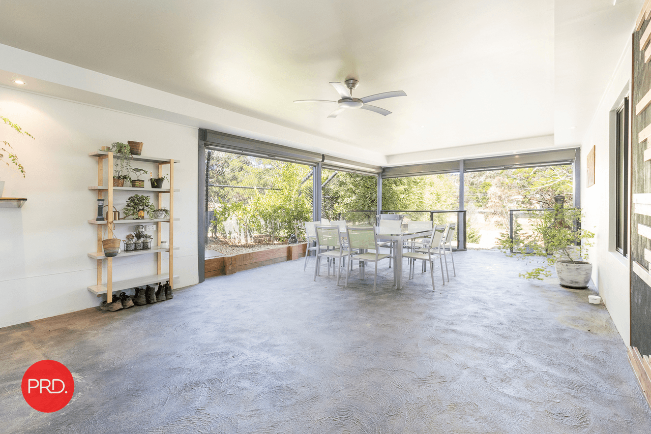 66 Carlton Drive, BUNGENDORE, NSW 2621