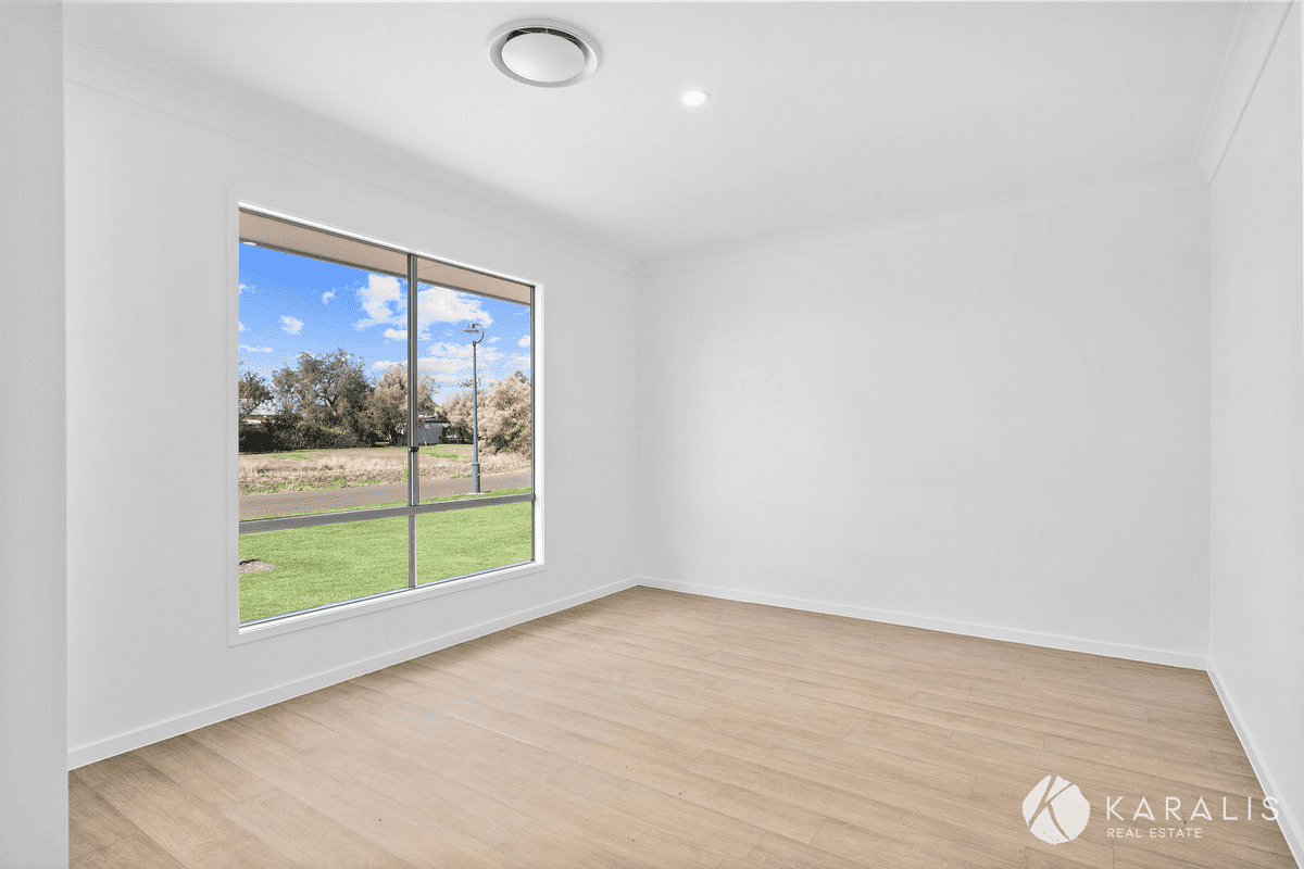 11 Keding Road, Westbrook, QLD 4350