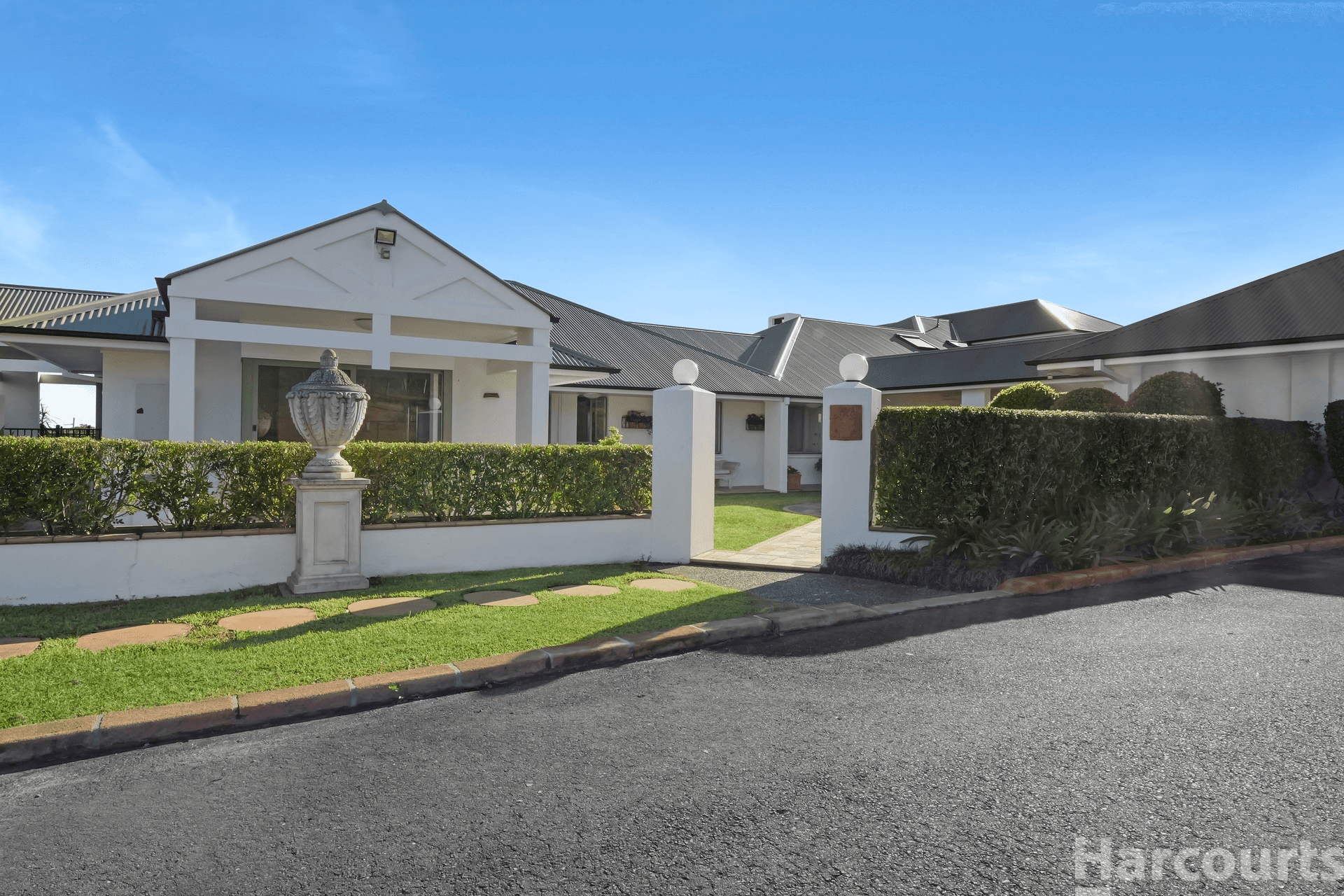 14 Olga Circuit, South West Rocks, NSW 2431