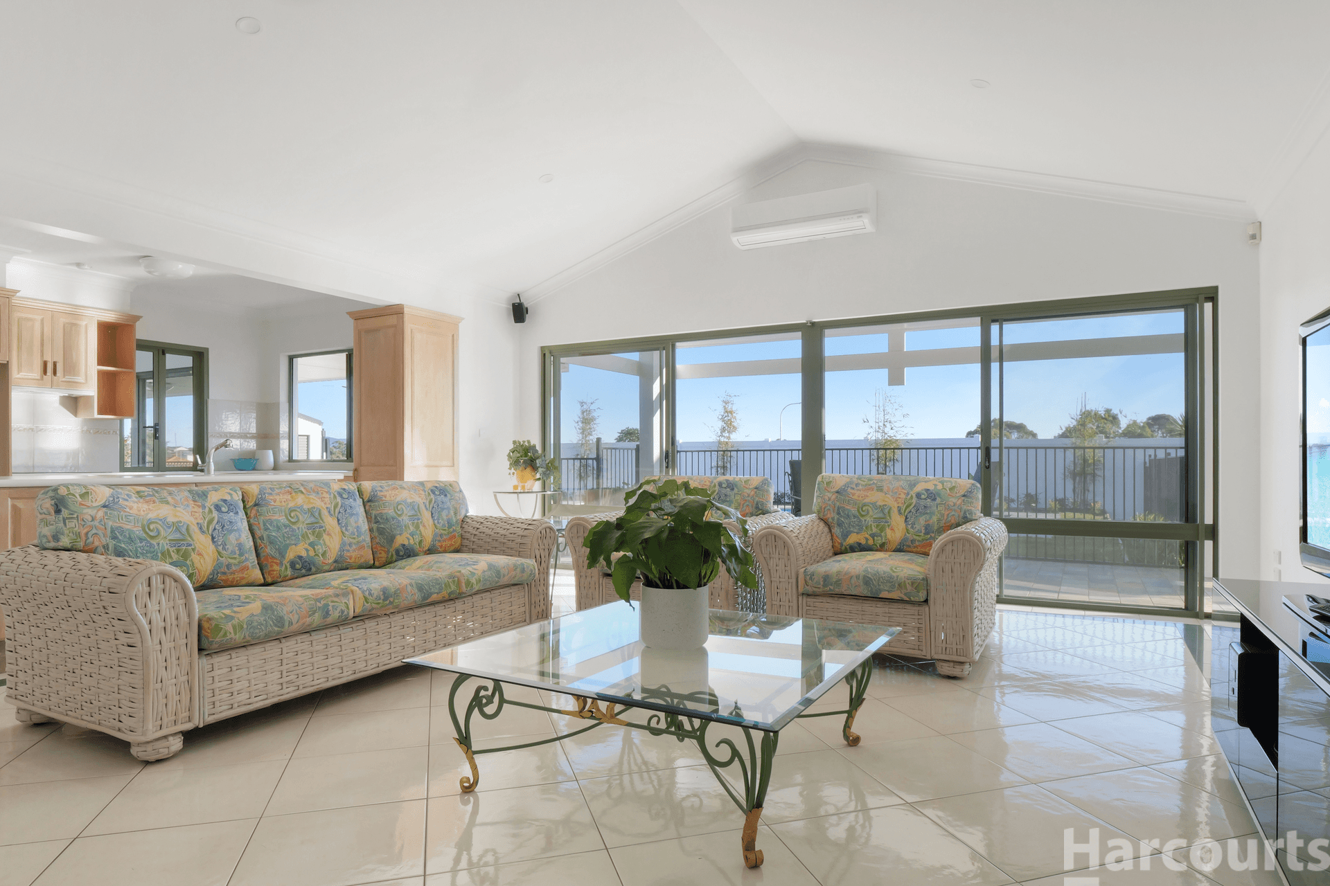 14 Olga Circuit, South West Rocks, NSW 2431