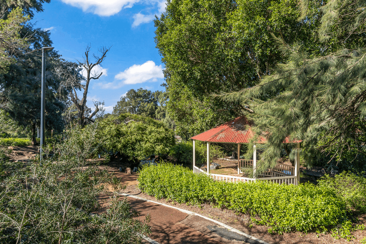 7 Paperbark Place, Ellenbrook, WA 6069