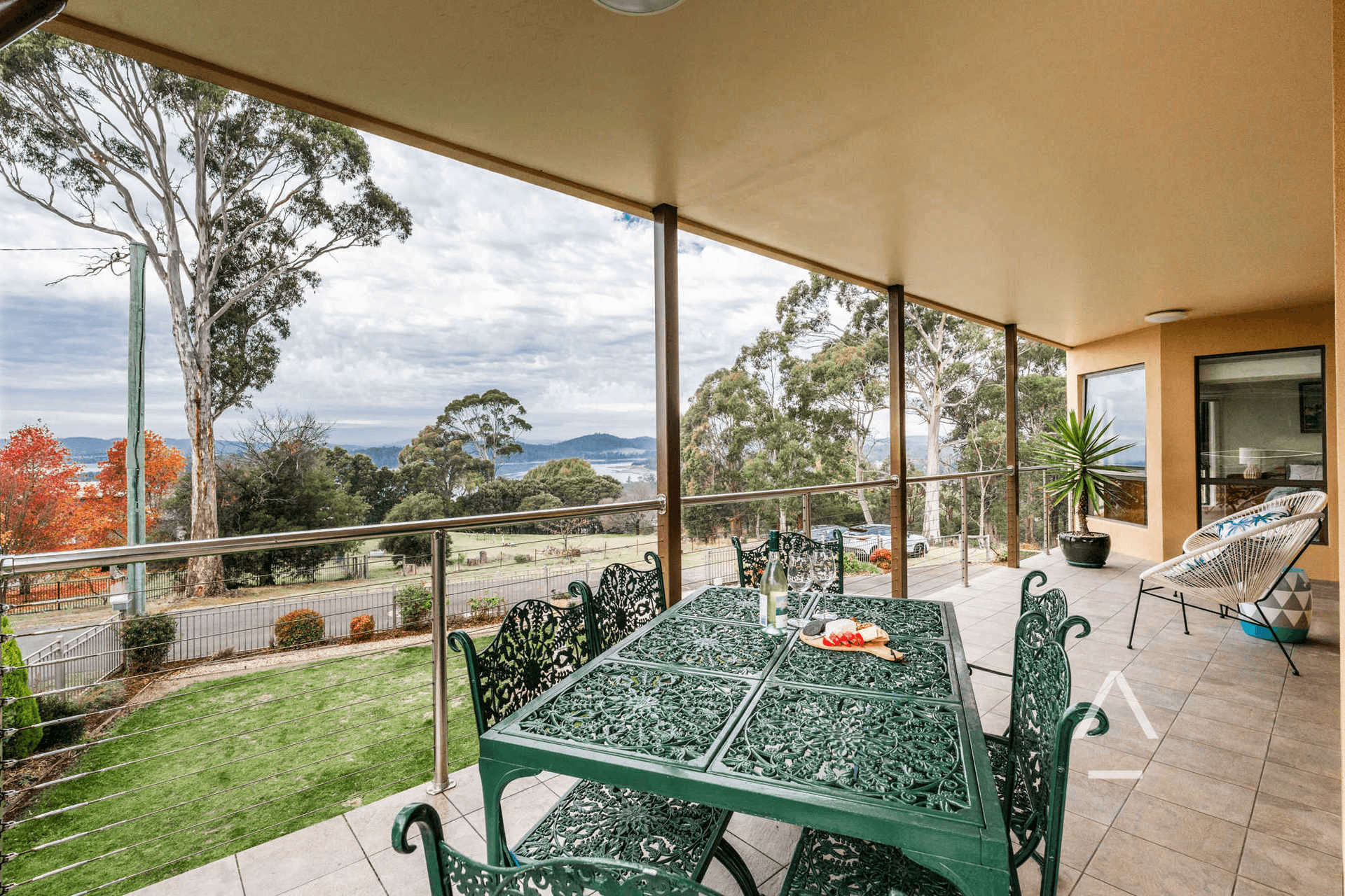 14 Augustus Street, Beauty Point, TAS 7270