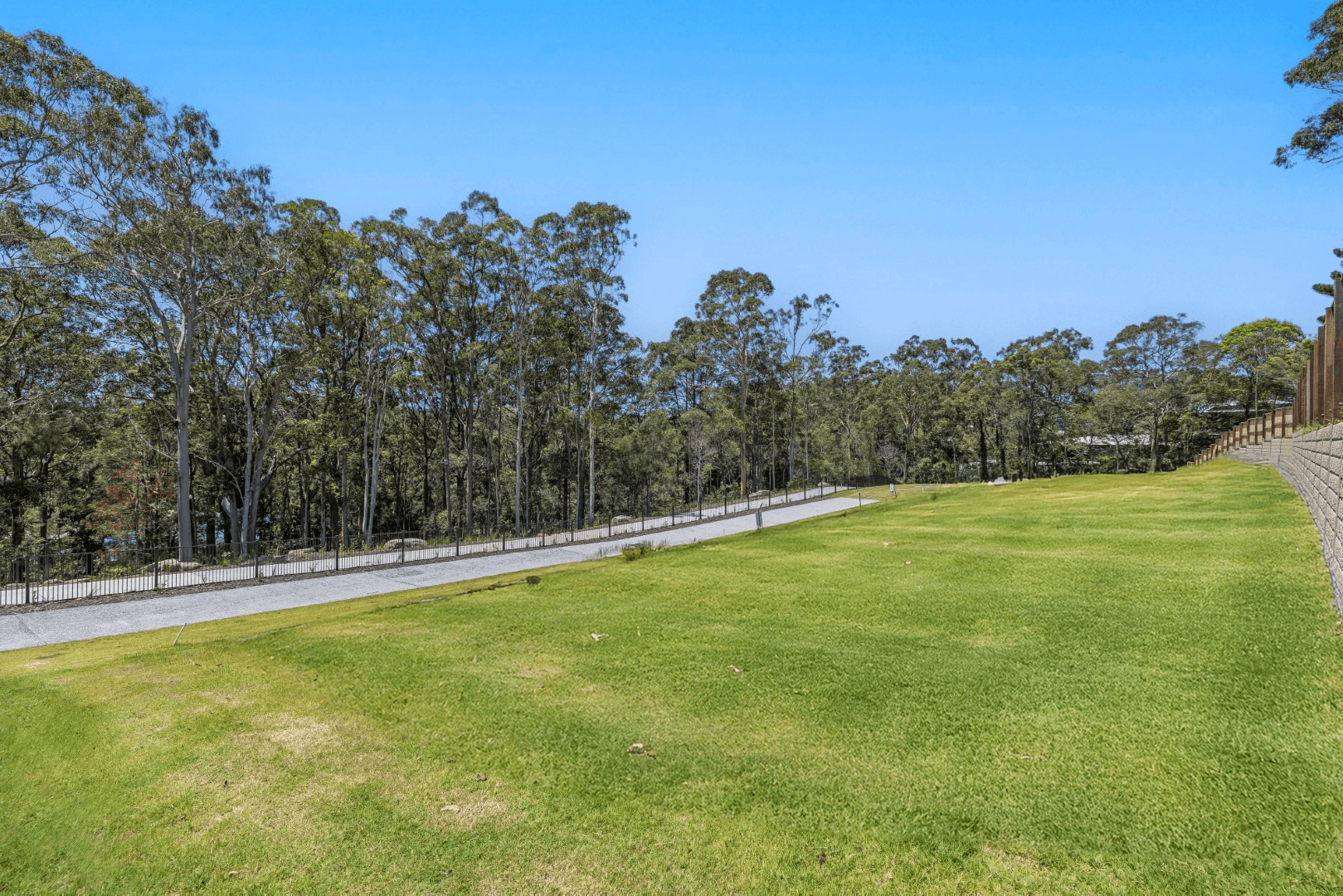 54 Sunset Drive, LITTLE MOUNTAIN, QLD 4551