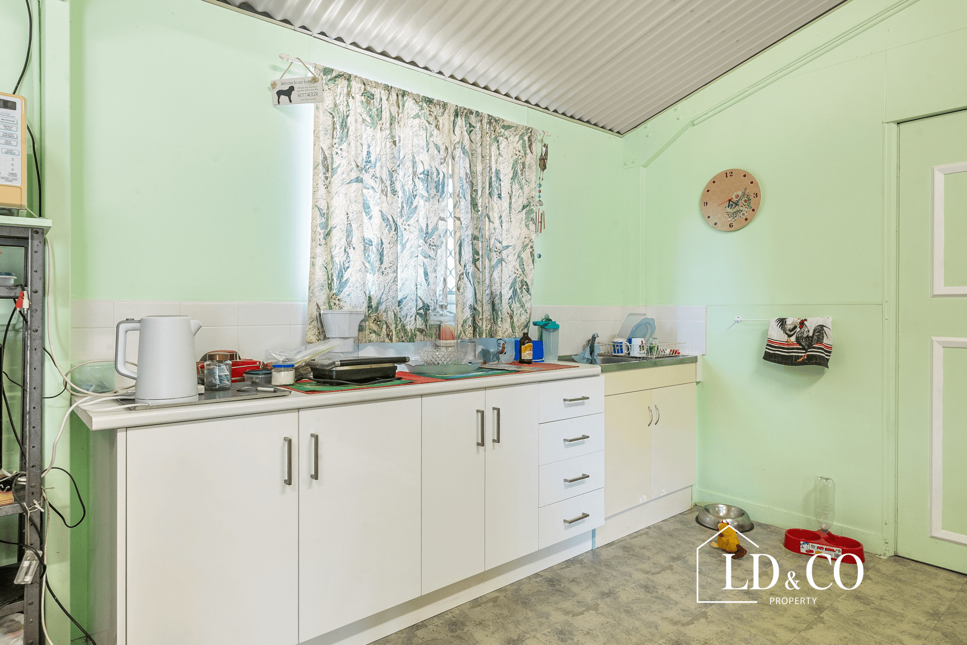 172 Ball Bay Road, BALL BAY, QLD 4741