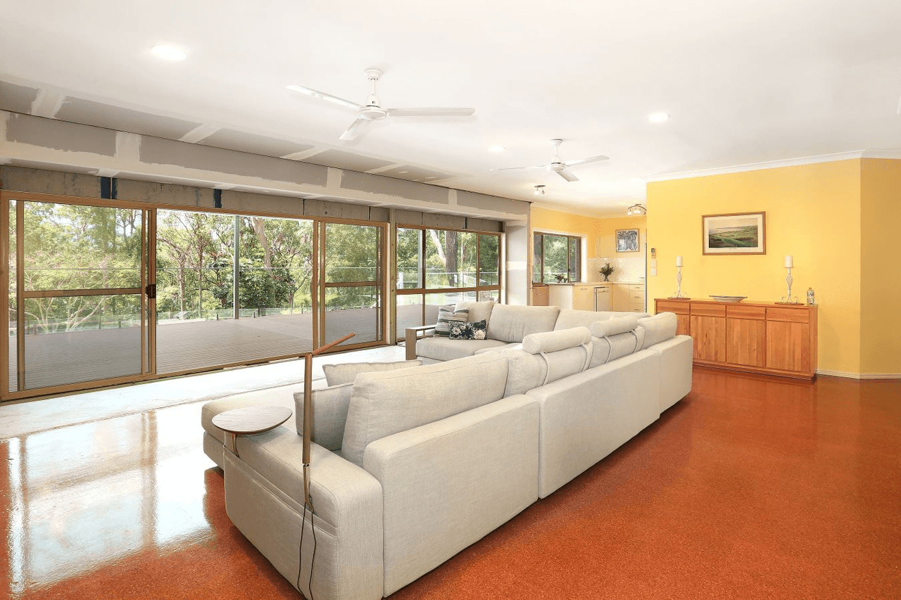 25 Bertana Drive, Mudgeeraba, QLD 4213