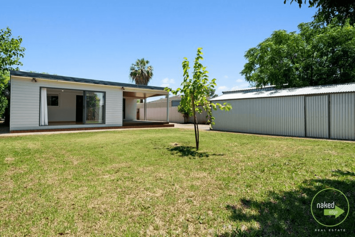 4 Stanford Street, Maddington, WA 6109