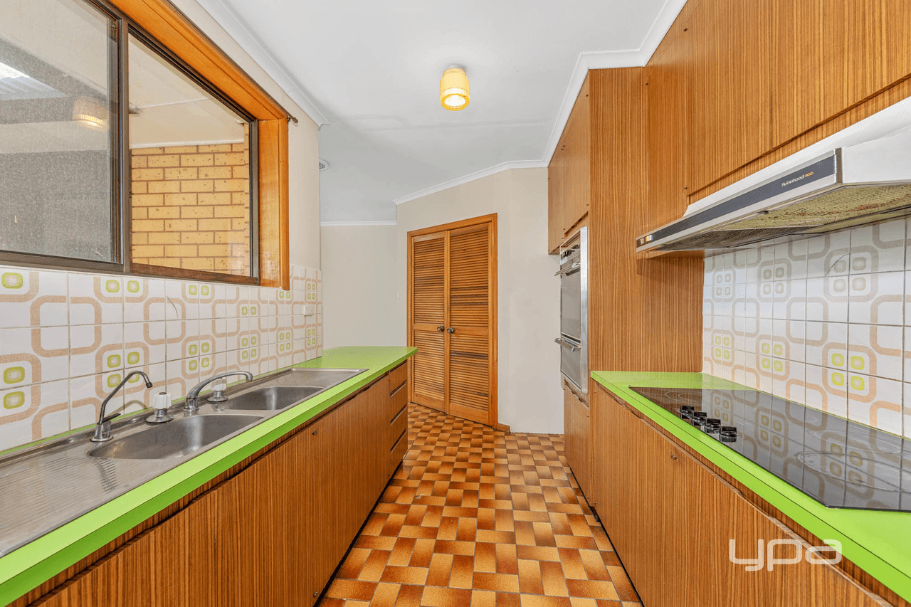 6 Cassia Court, ST ALBANS, VIC 3021