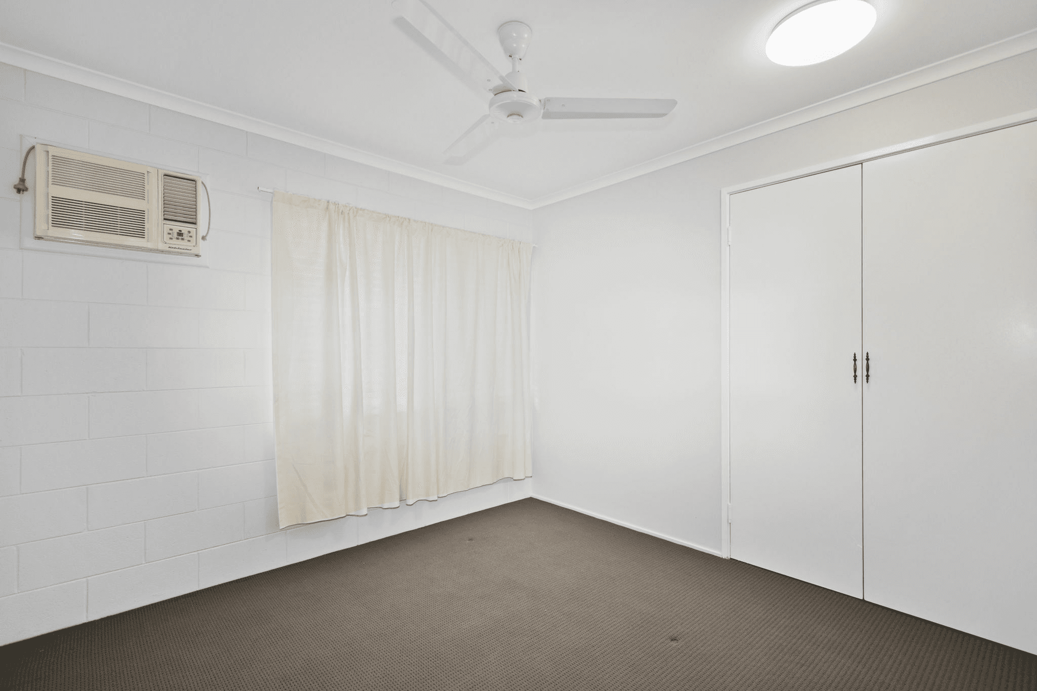 410 Charles St, Kirwan, QLD 4817