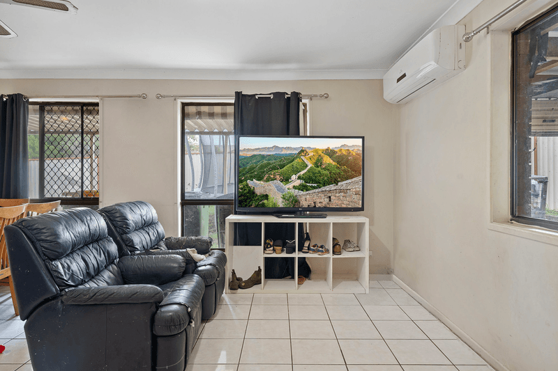 5 Dampier Court, Boronia Heights, QLD 4124