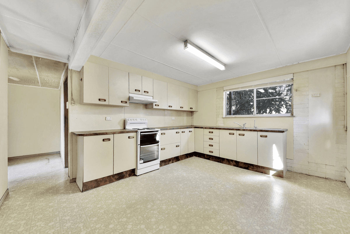 76 Roscommon Road, BOONDALL, QLD 4034