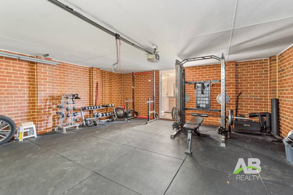5 Hennessy Drive, ASHBY, WA 6065