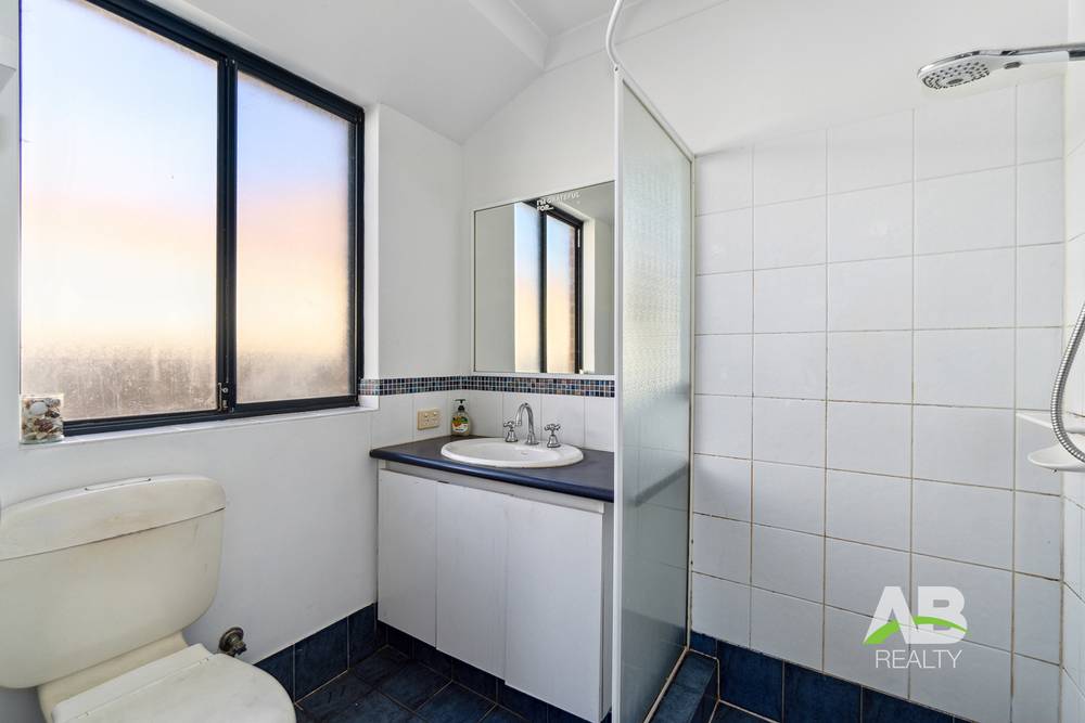 5 Hennessy Drive, ASHBY, WA 6065