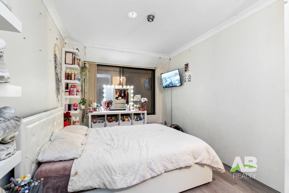 5 Hennessy Drive, ASHBY, WA 6065