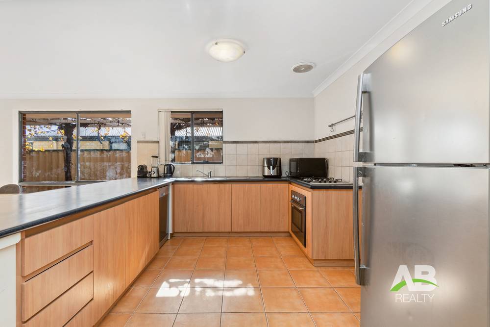 5 Hennessy Drive, ASHBY, WA 6065